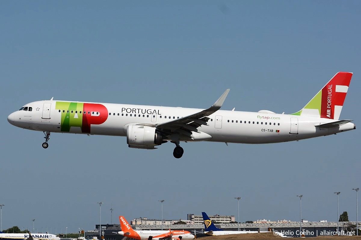 CS-TXB (8666) 2019 Airbus A321-251NX