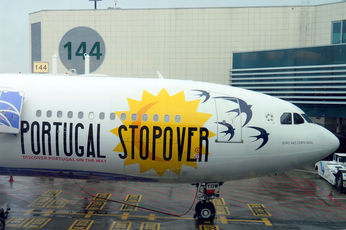 CS-TOW (1012) 2009 Airbus A330-343