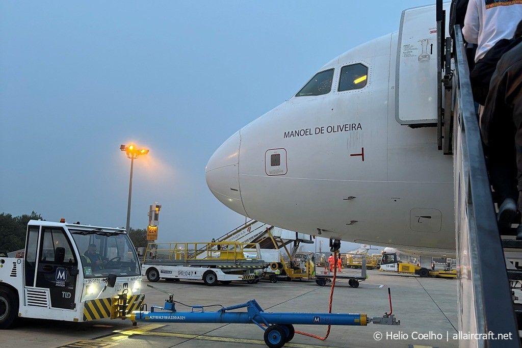 CS-TJH · Airbus A321-211 · (LIS / LPPT)