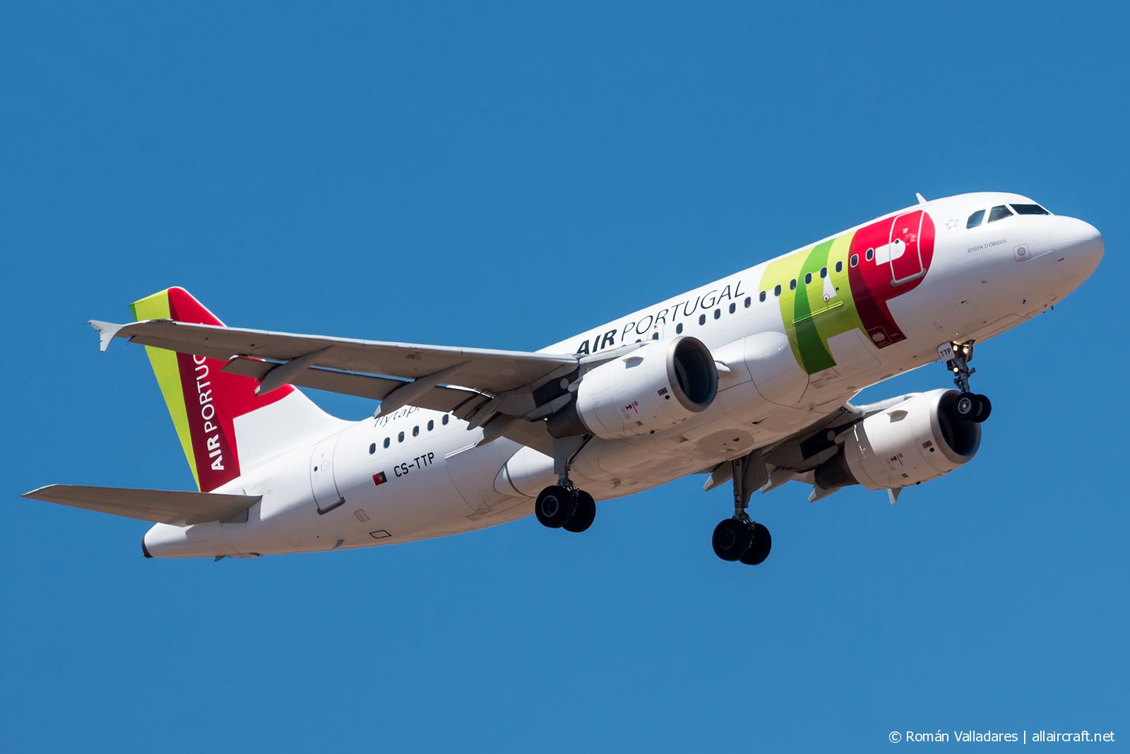 CS-TTP (1165) 2000 Airbus A319-111