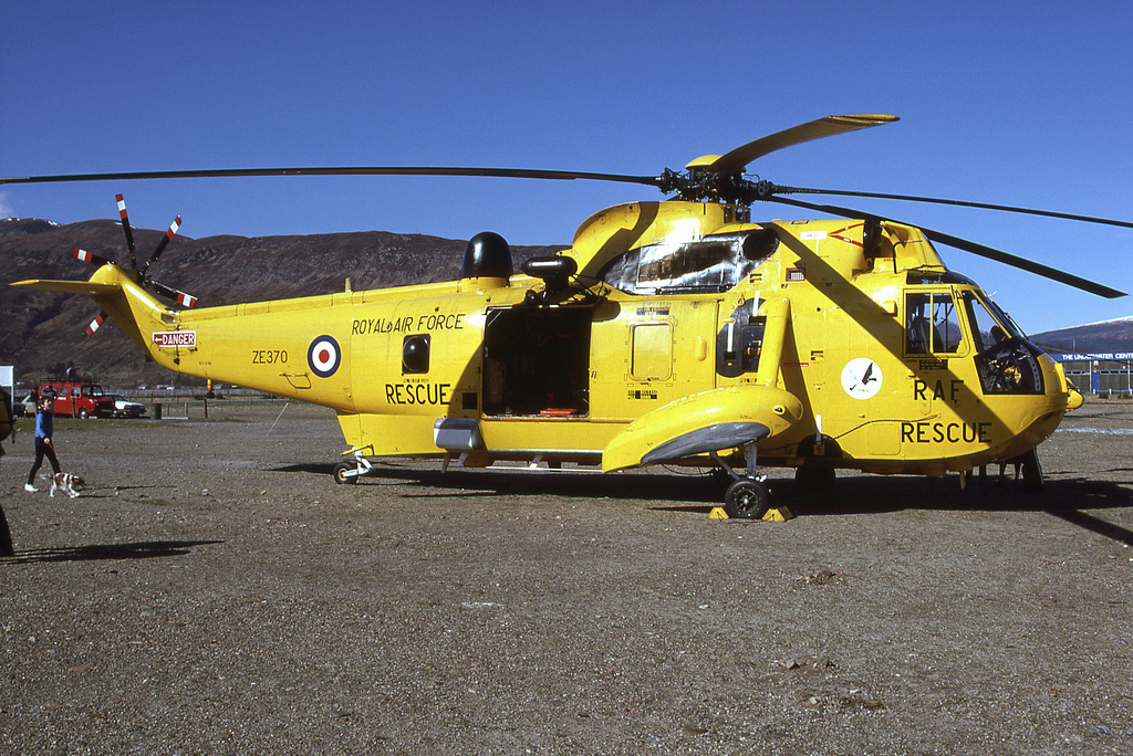 ZE370 (WA949) Westland Sea King HAR.3