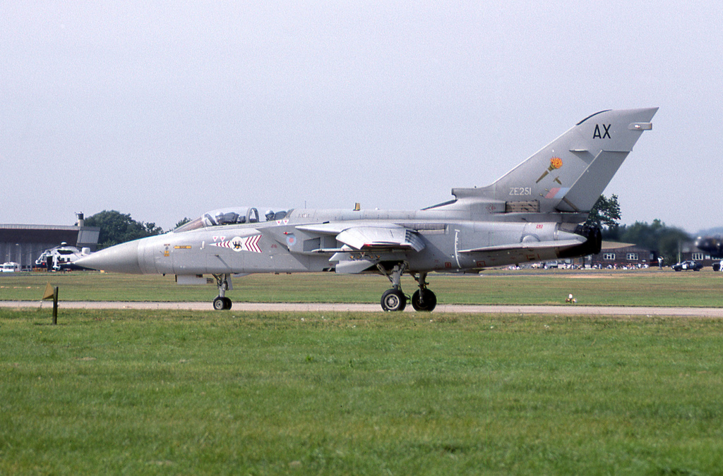 ZE251 (593/AS029/3265) Panavia Tornado F3