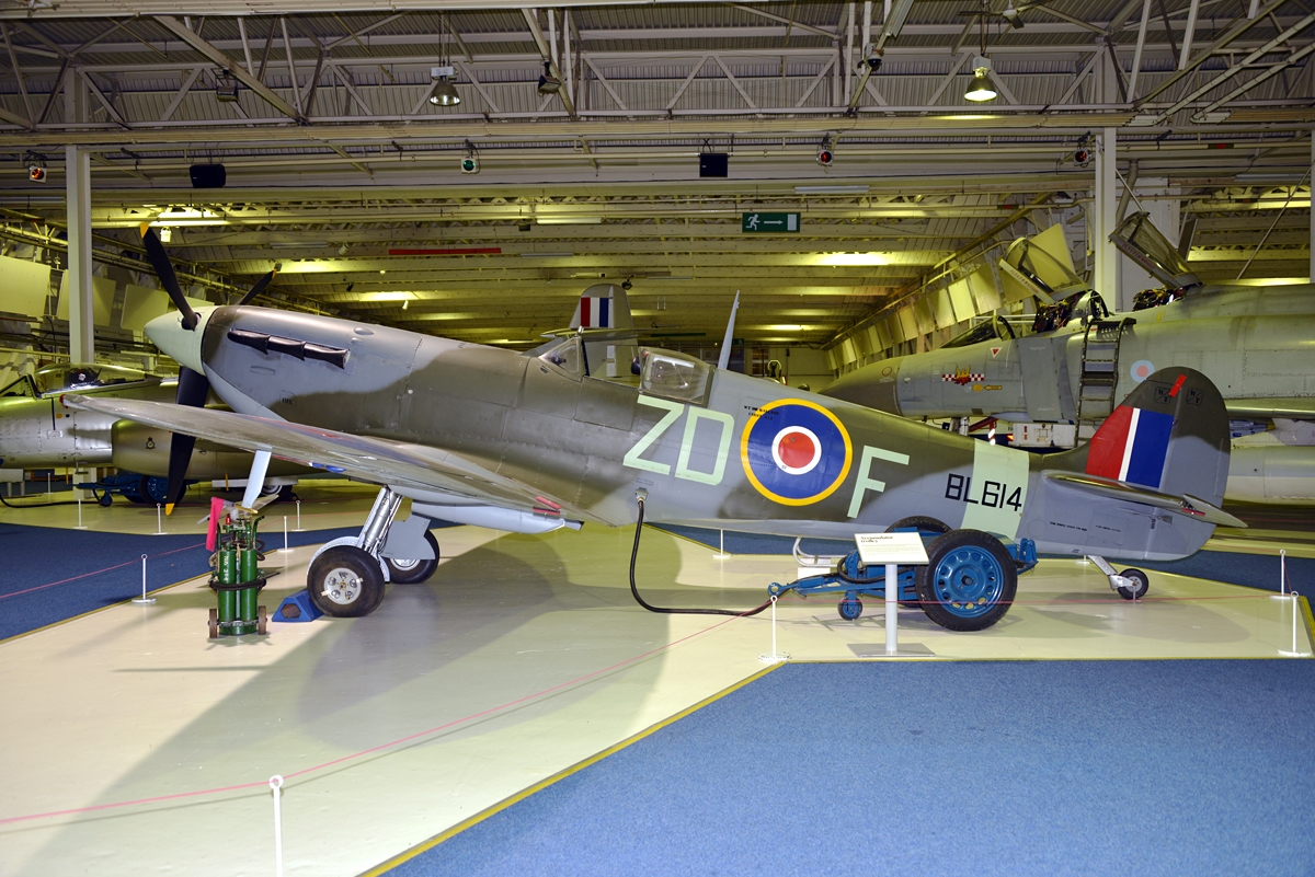 BL614 (CBAF.1646) 1941 Supermarine 349 Spitfire F5B
