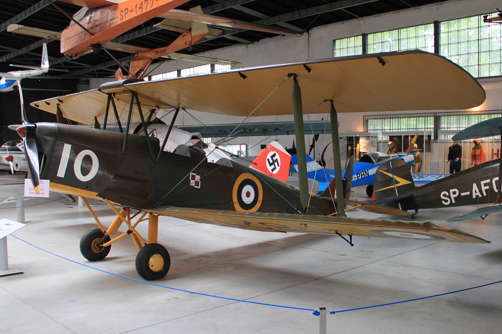 T8209 (BW08905) DeHavilland DH-82A Tiger Moth II