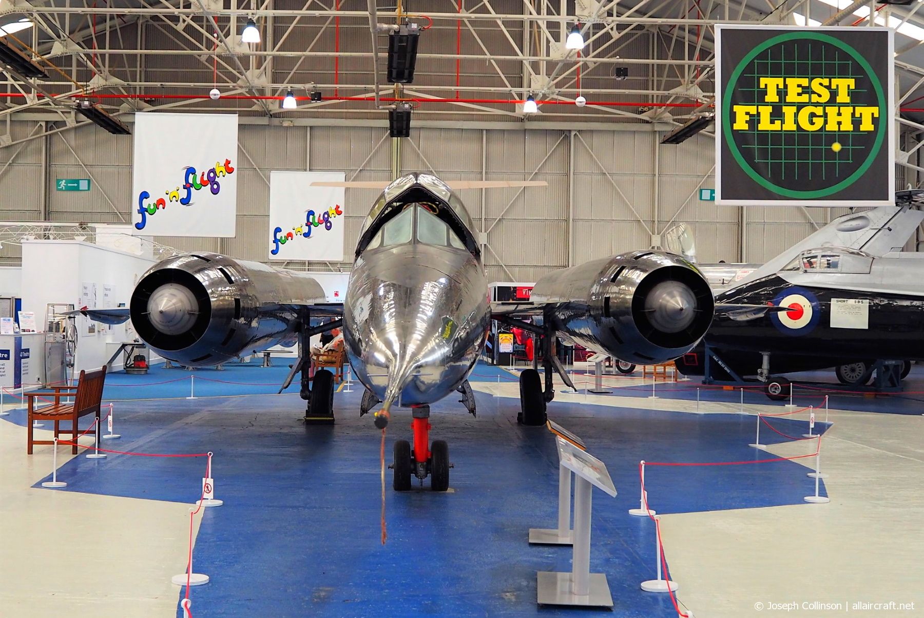 XF926 (13519) 1963 Bristol 188