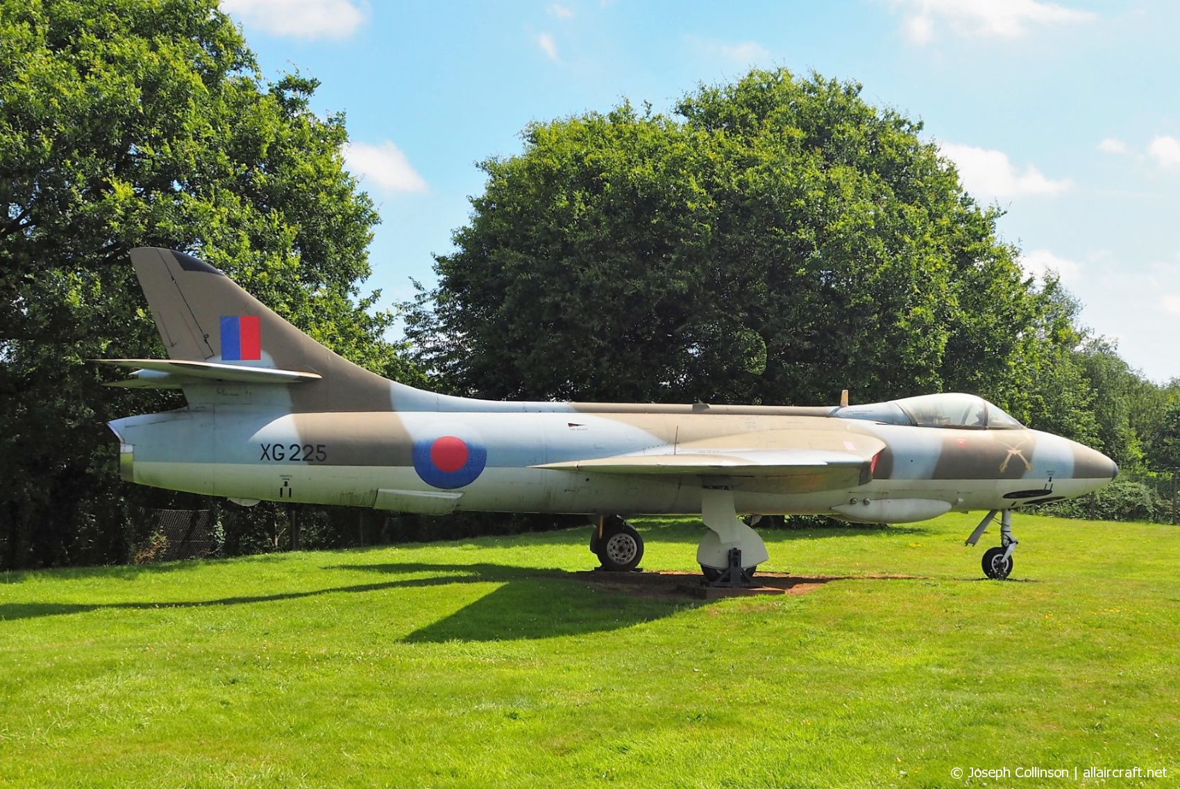 XG225 (41H-680037) 1956 Hawker Hunter F.6A