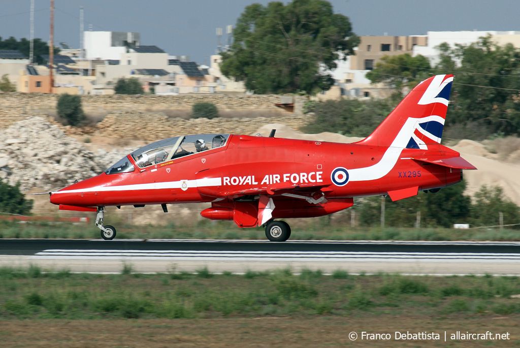 XX295 (312120) 1979 Hawker Siddeley Hawk T.1W