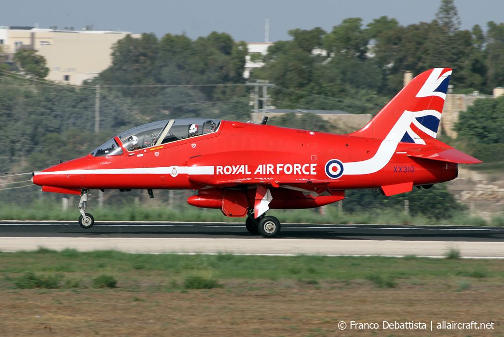 XX310 (312135) 1980 Hawker Siddeley Hawk T.1W