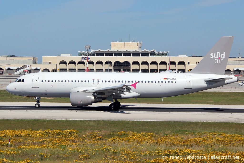 D-ASEE (cn 4953) Airbus A320-214