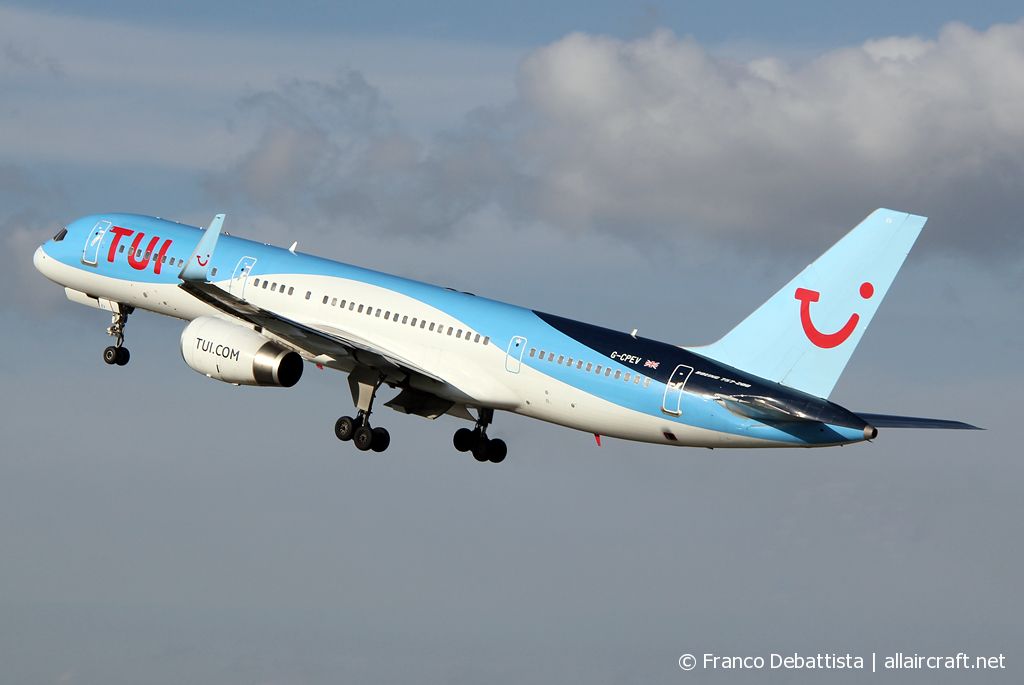 G-CPEV (29943) 1999 Boeing 757-236 WL
