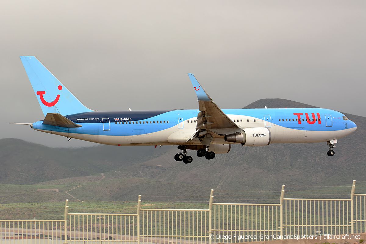 G-OBYF (28208) 1998 Boeing 767-304 ER WL