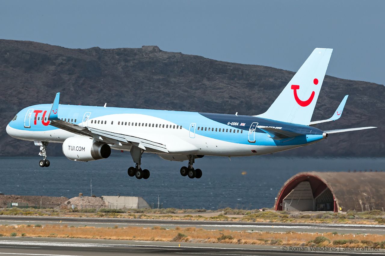 G-OOBA (32446) 2000 Boeing 757-28A WL