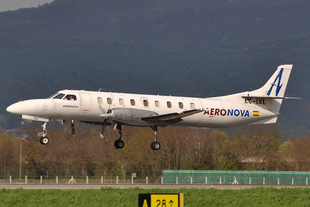 EC-IXL (cn AC-689) Fairchild SA227-AC