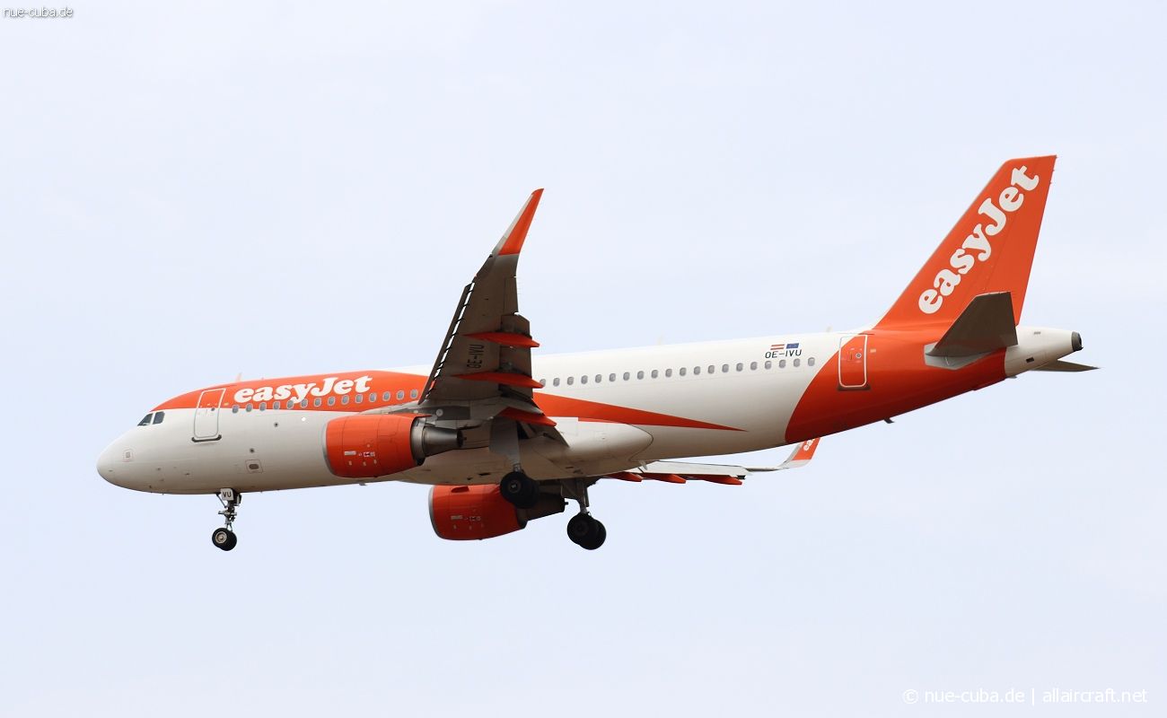 OE-IVU (7637) 2017 Airbus A320-214(WL)
