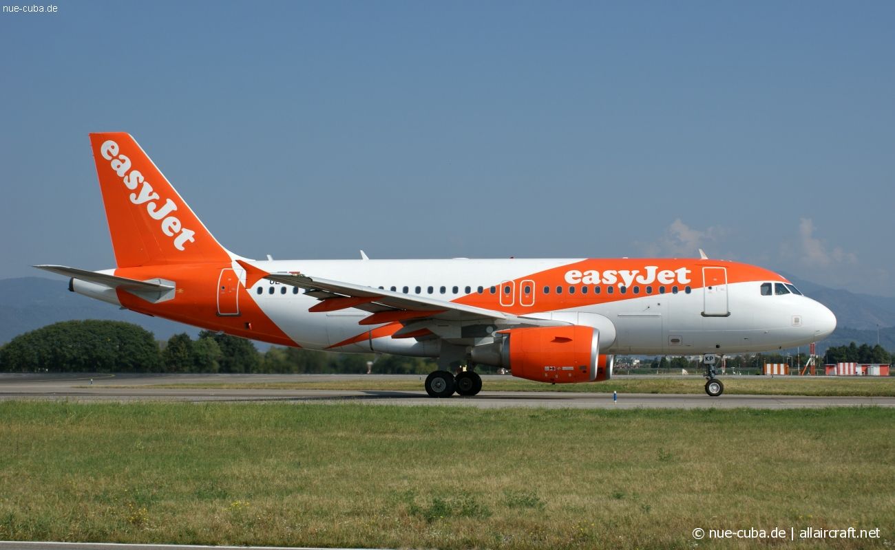 OE-LKP (3702) 2008 Airbus A319-111