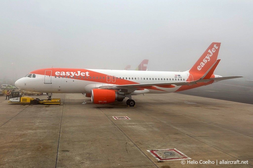 OE-IVQ (7228) 2016 Airbus A320-214(WL)