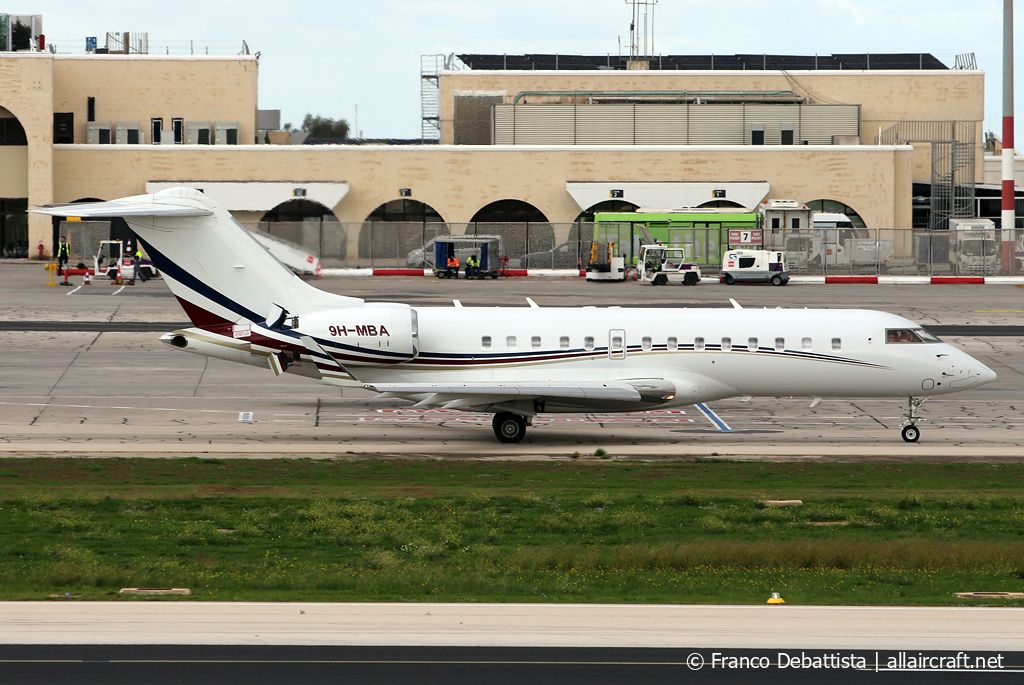 9H-MBA (9186) 2005 Bombardier Global 5000