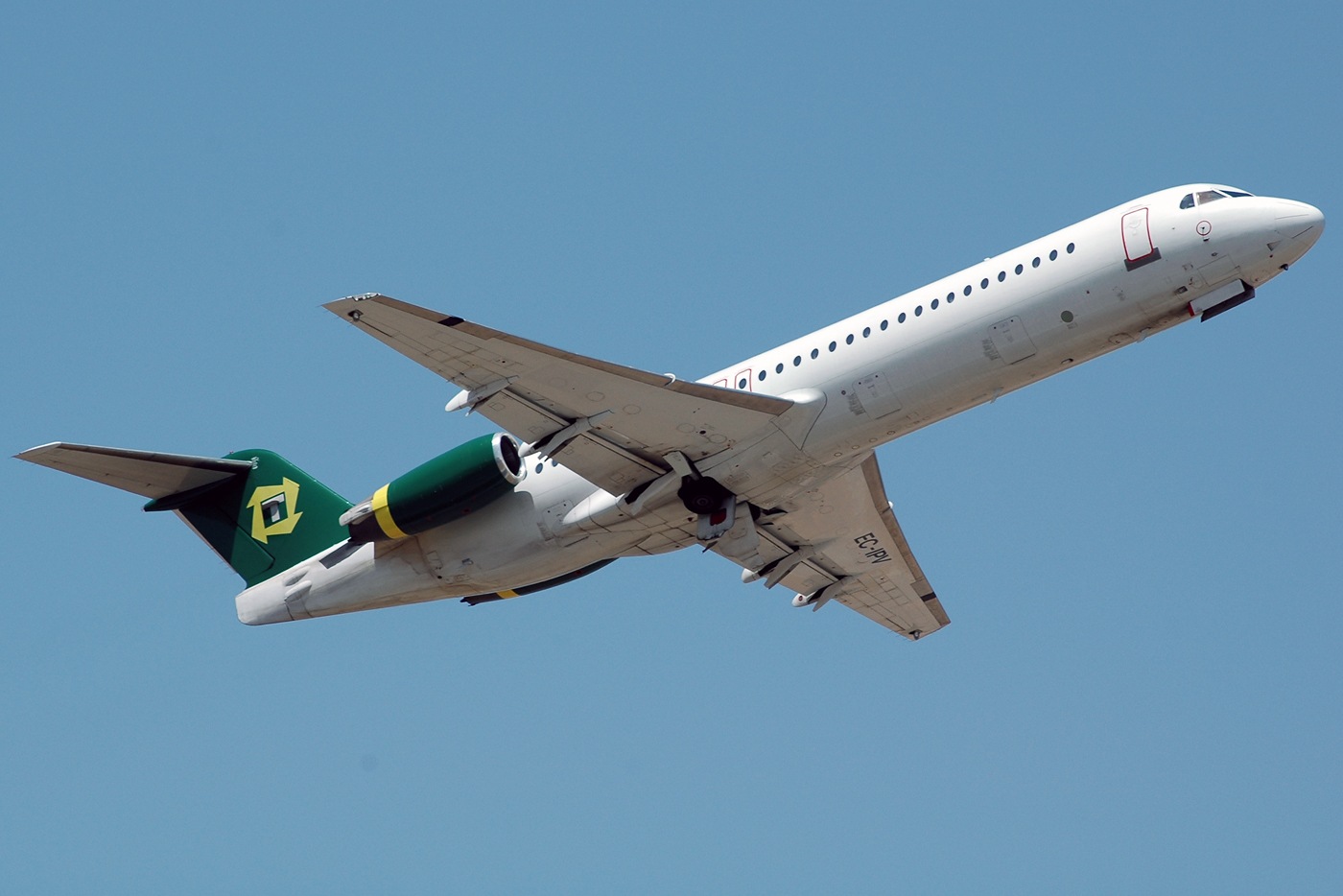 EC-IPV (11451) 1993 Fokker 100
