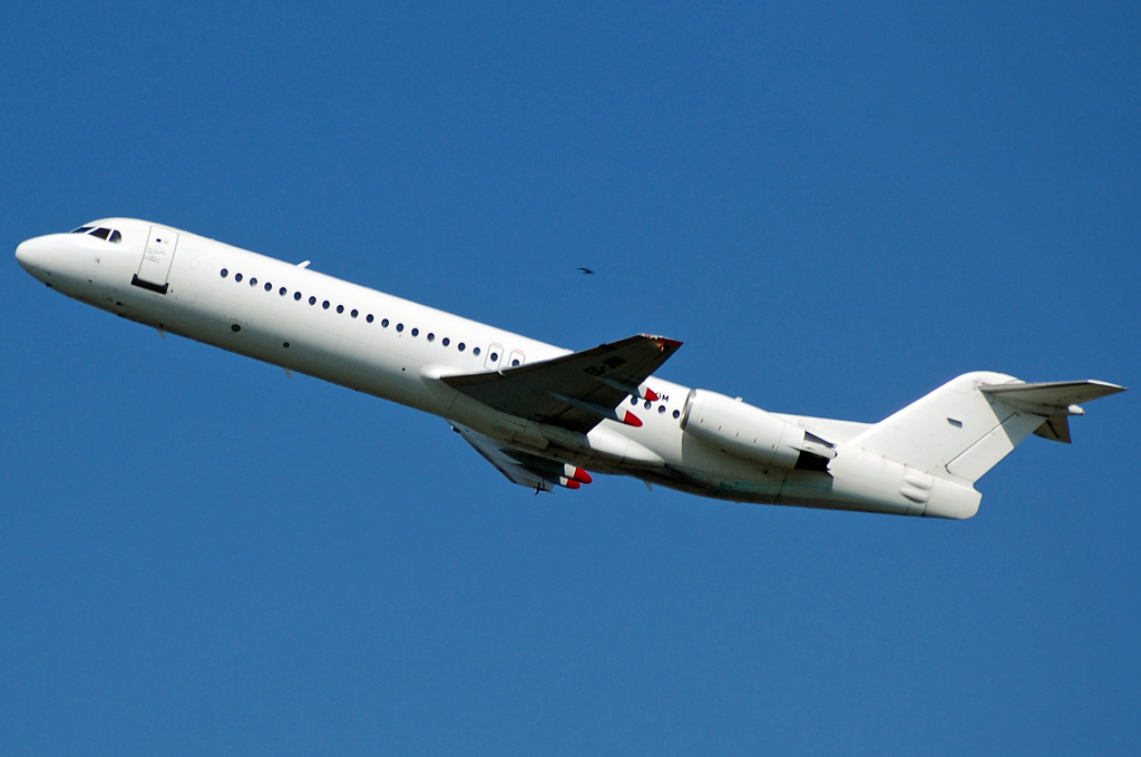 EC-JOM (cn 11498) Fokker 100