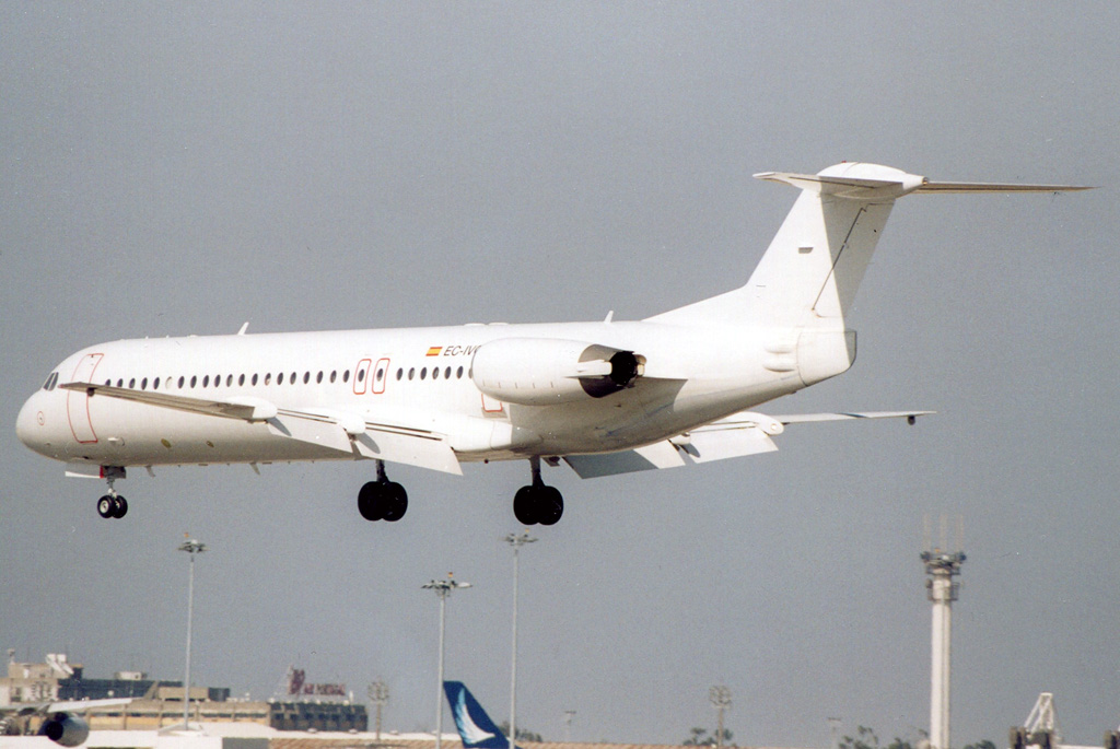 EC-IVO (11452) 1993 Fokker 100