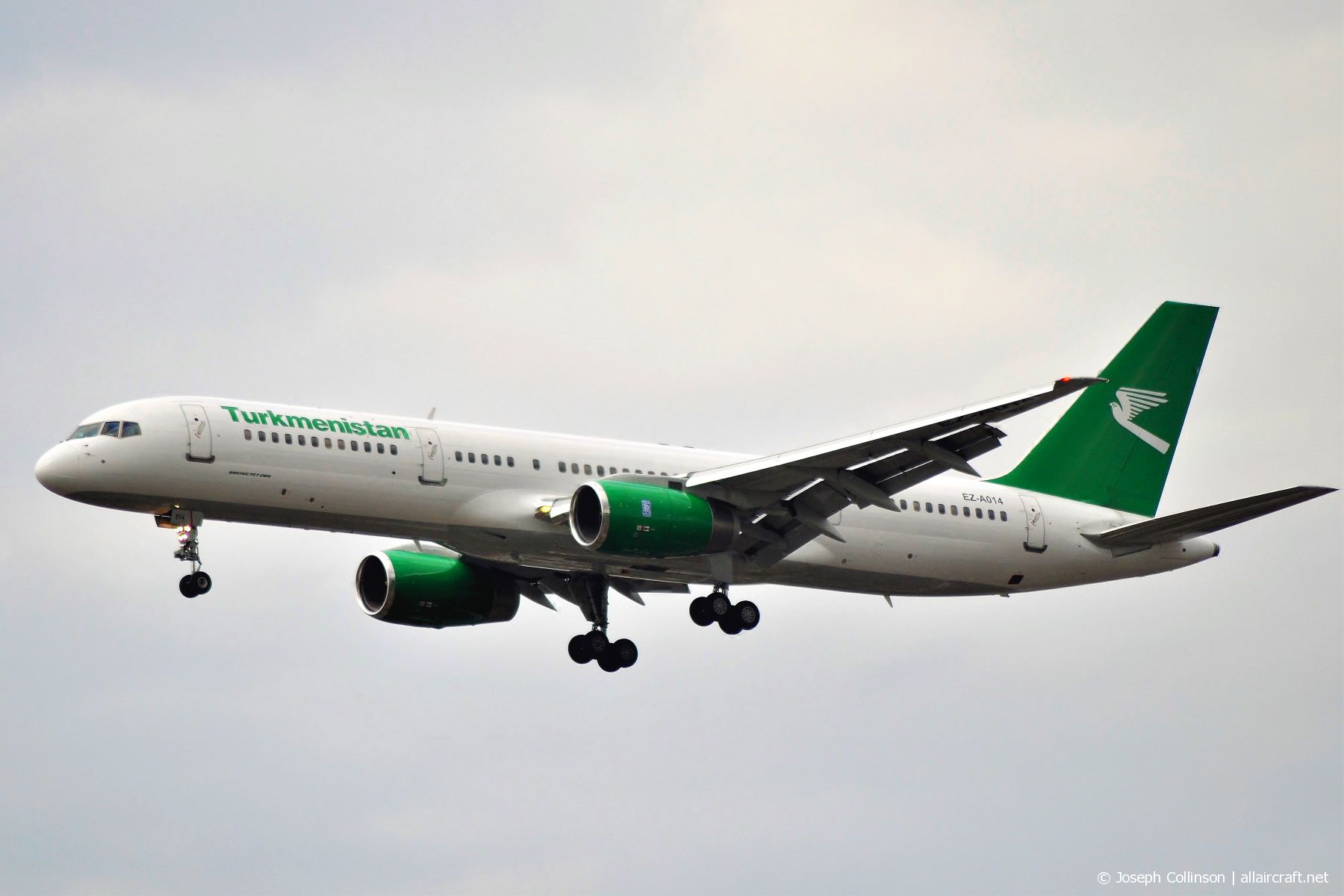 EZ-A014 (30863) 2001 Boeing 757-22K