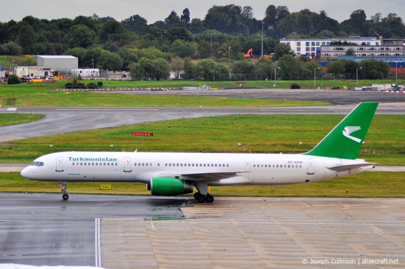 EZ-A014 (30863) 2001 Boeing 757-22K