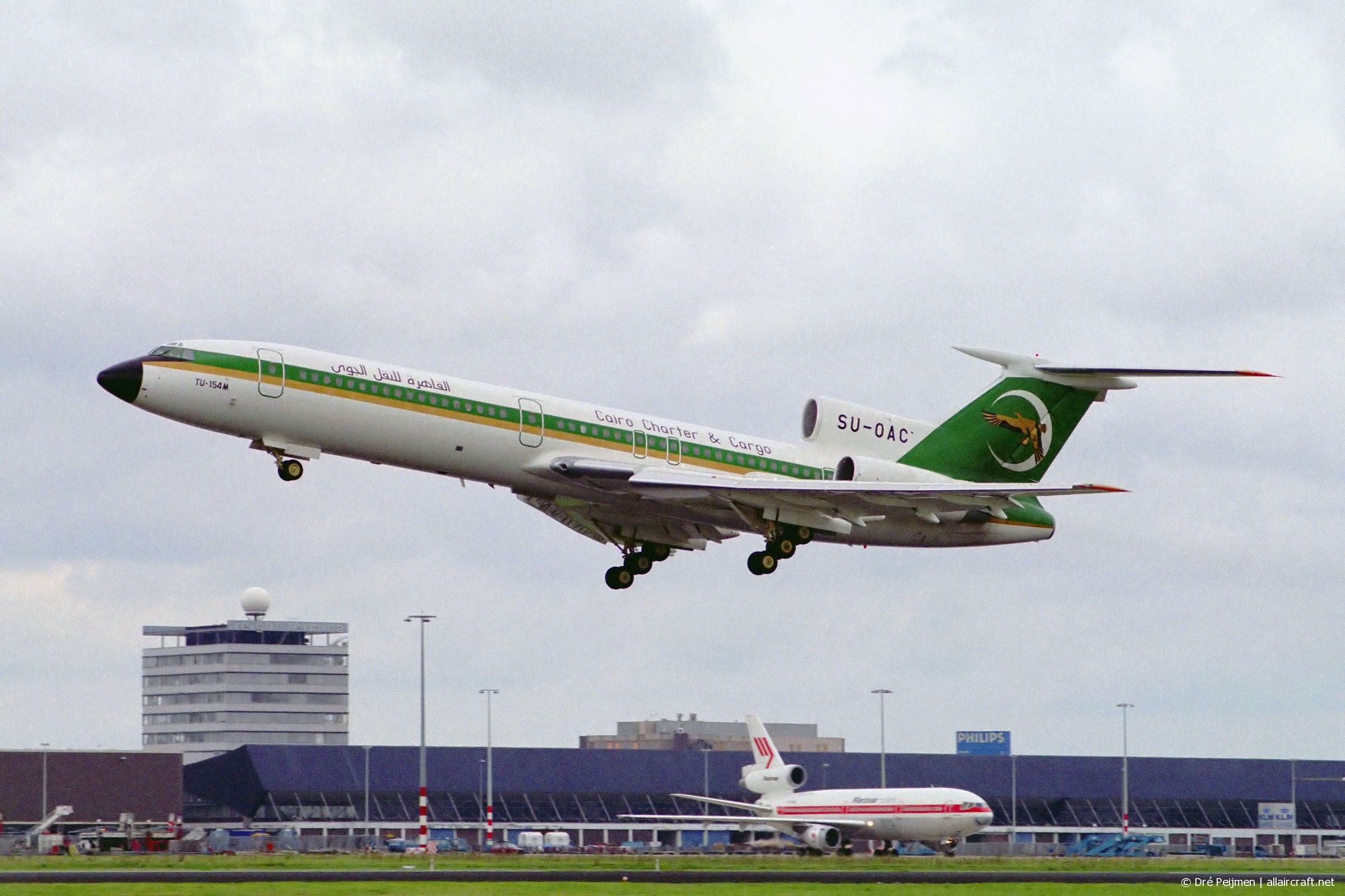 SU-OAC (cn 91A-898) Tupolev Tu-154M