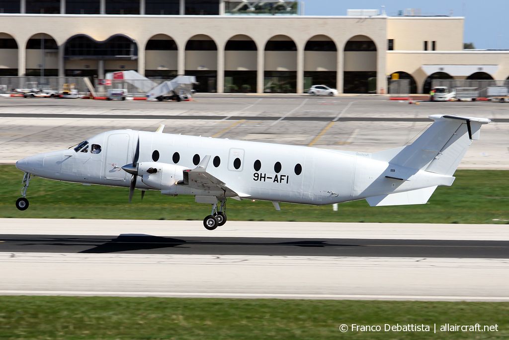 9H-AFI (UE-31) 1992 Beechcraft 1900D