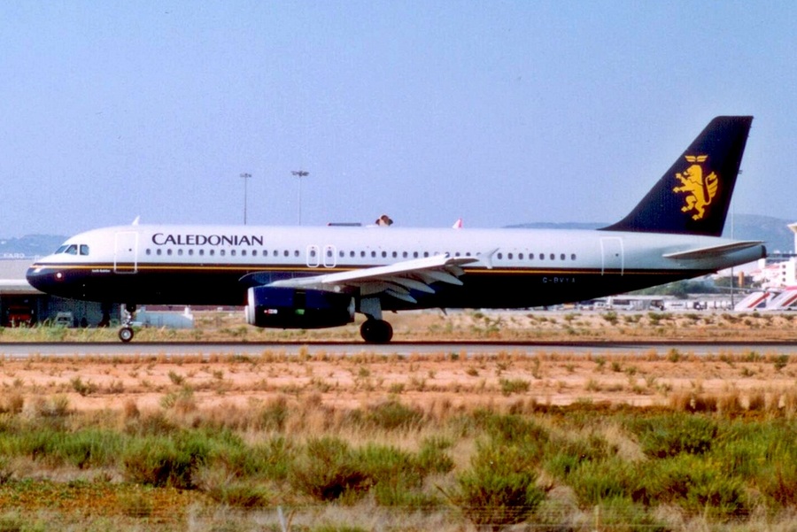 G-BVYA, (cn 354), Airbus A320-231