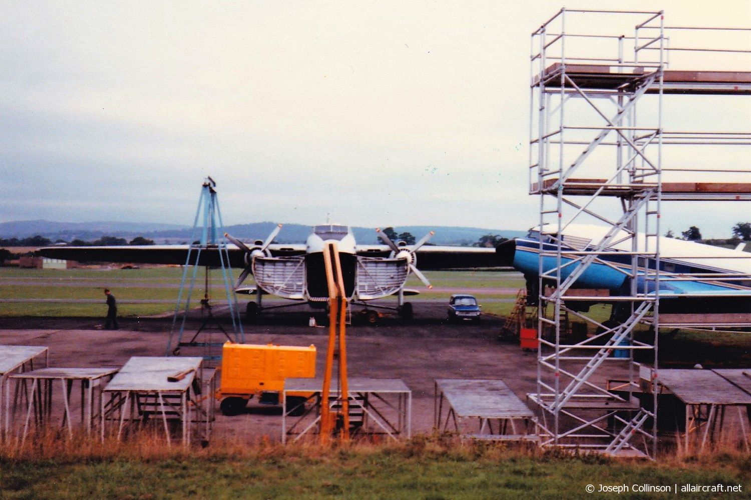 G-BISU (13218) 1954 Bristol 170 Freighter Mk.31M
