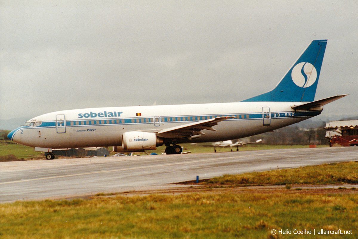 OO-SBZ (23775) 1987 Boeing 737-329
