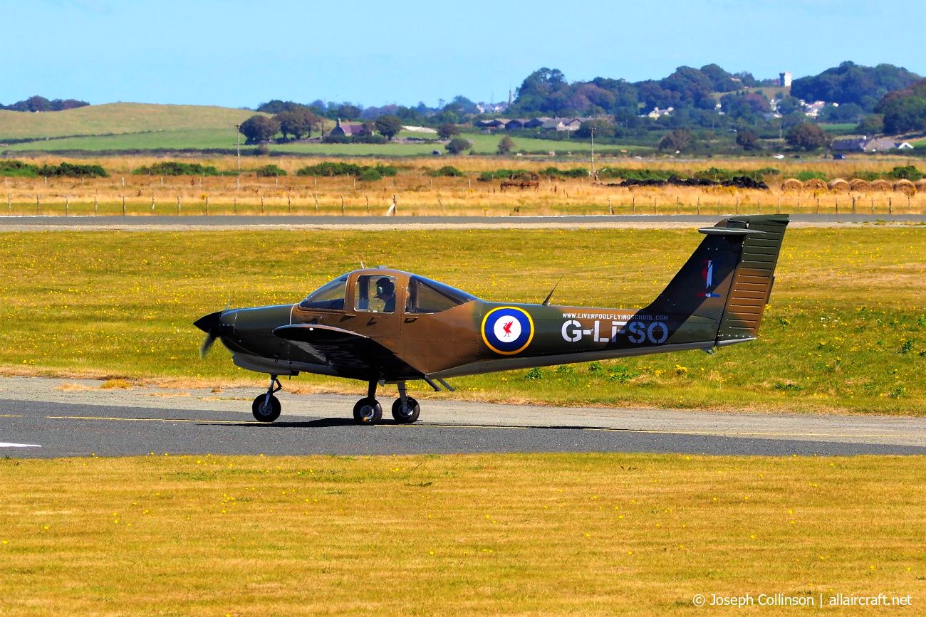 G-LFSO (38-79A1067) 1979 Piper PA-38-112 Tomahawk