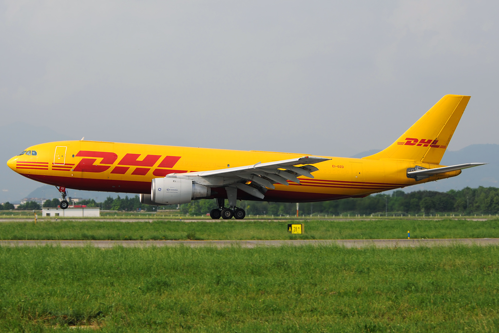 EI-OZD (236) 1983 Airbus A300B4-203(F)