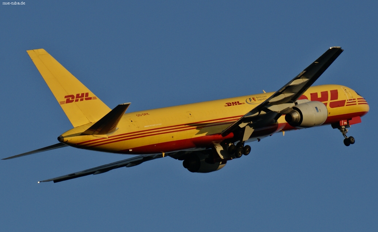 OO-DPK (23492) 1986 Boeing 757-236(SF)