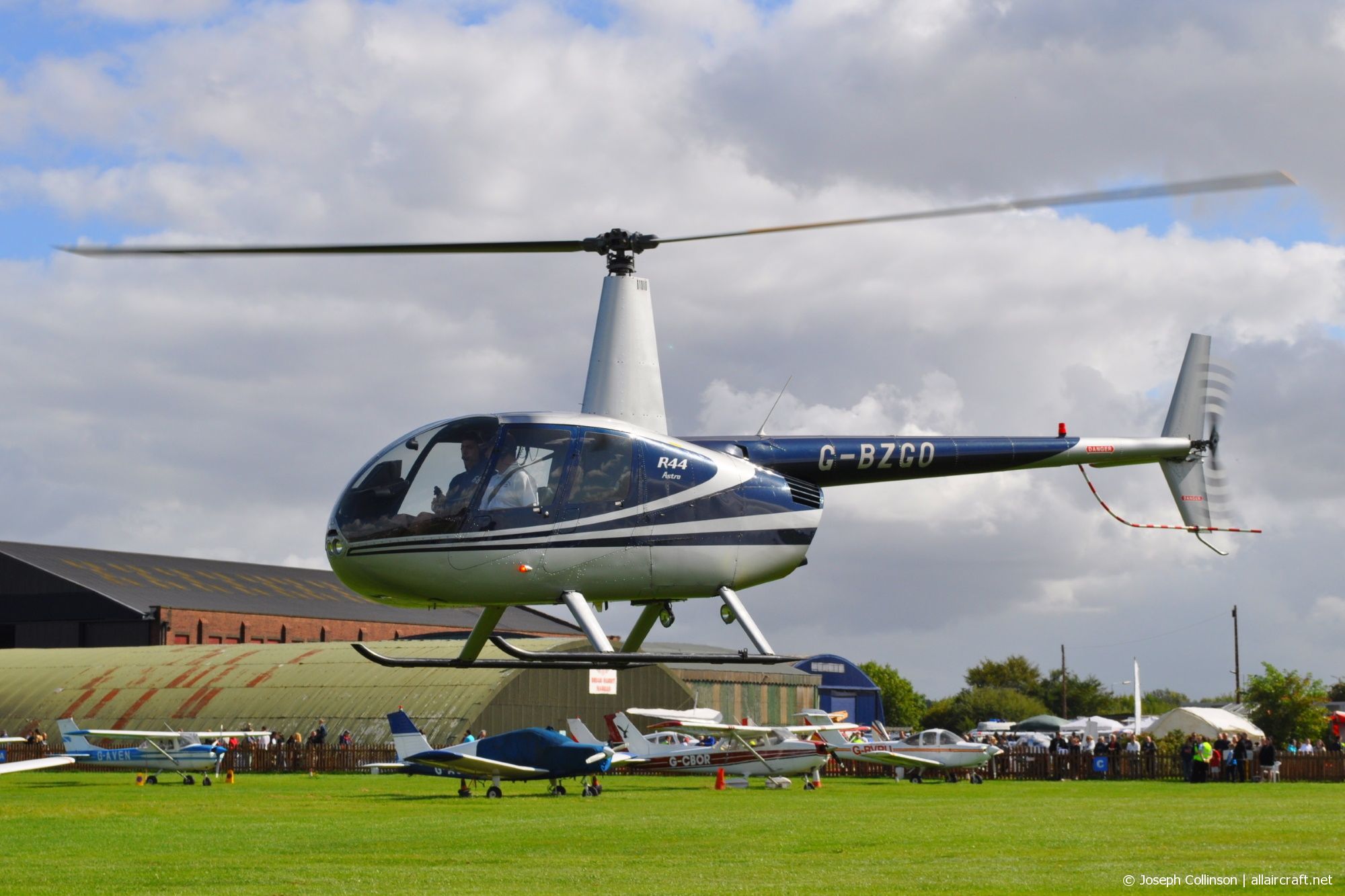 G-BZGO (0757) 2000 Robinson R44 Astro