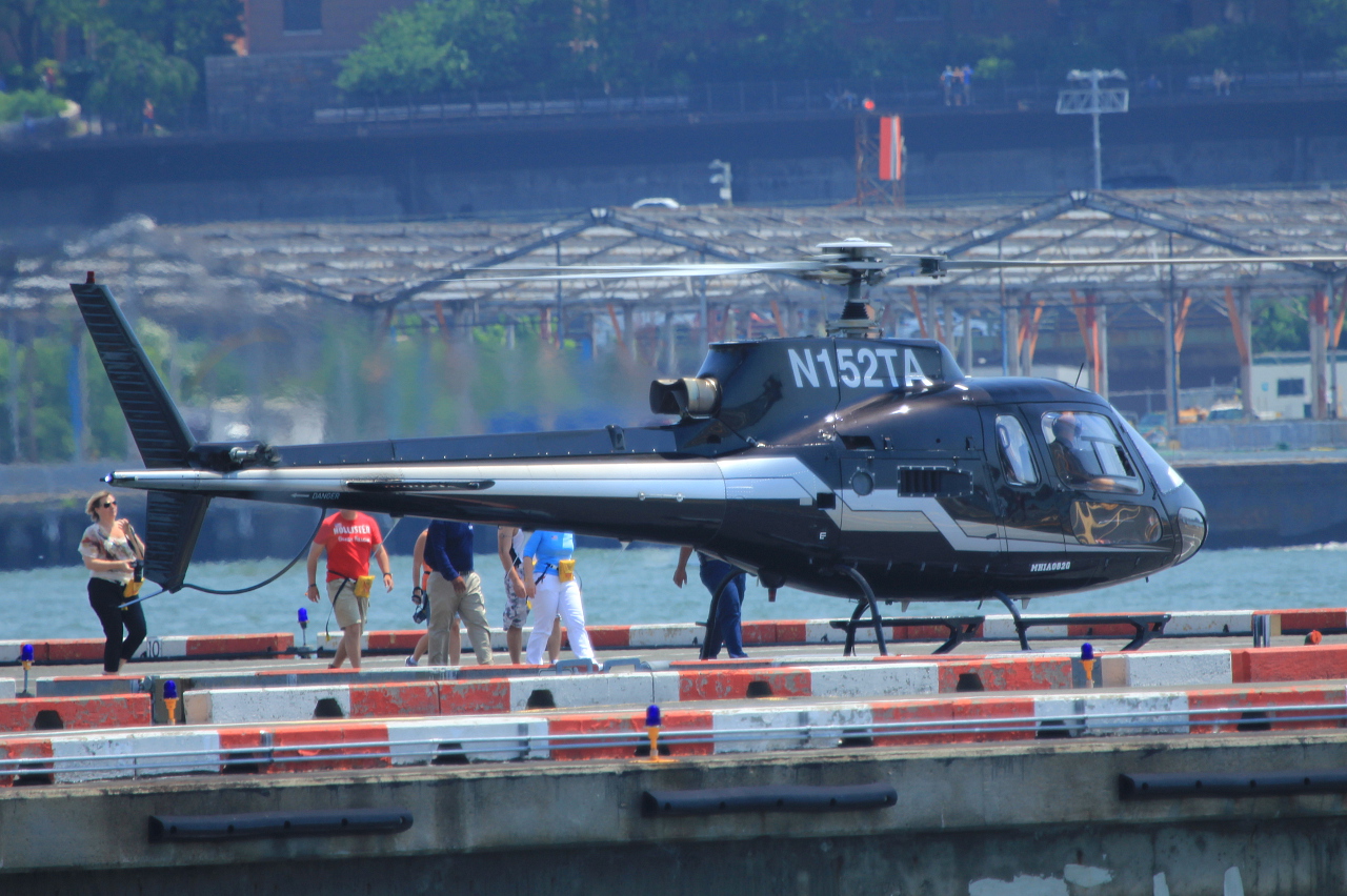 N152TA, (cn 2241), Aerospatiale AS-350B-1 Ecureuil