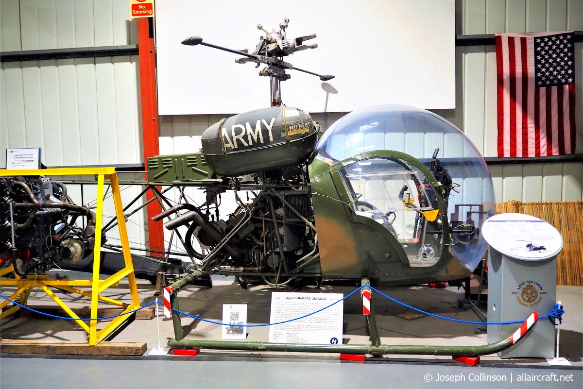 XT190 (WA349) 1965 Agusta-Bell 47G-3B1 Sioux