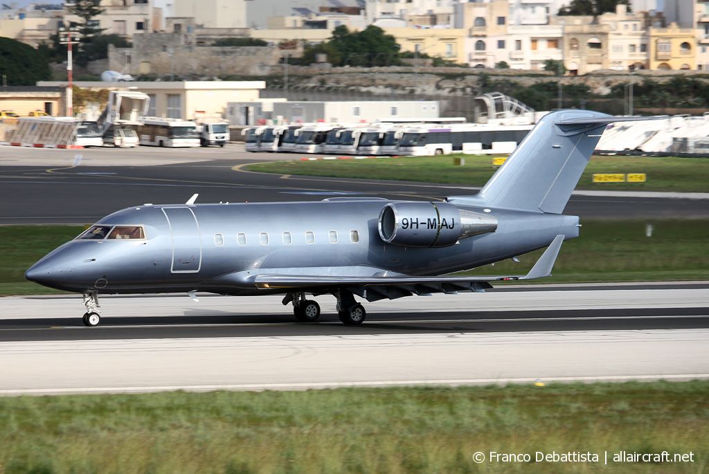 9H-MAJ (5508) 2001 Bombardier Challenger 604