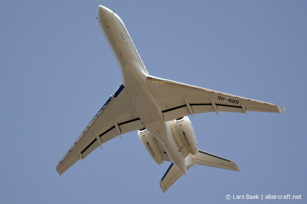 9H-NBB (cn 9470) Bombardier BD-700