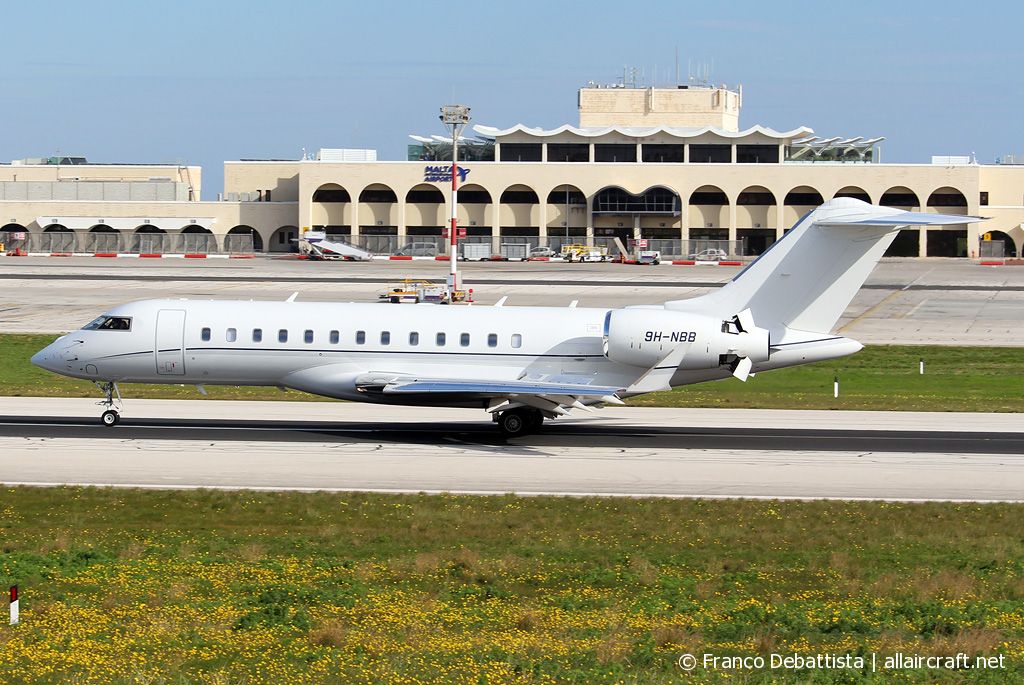 9H-NBB (cn 9470) Bombardier BD-700