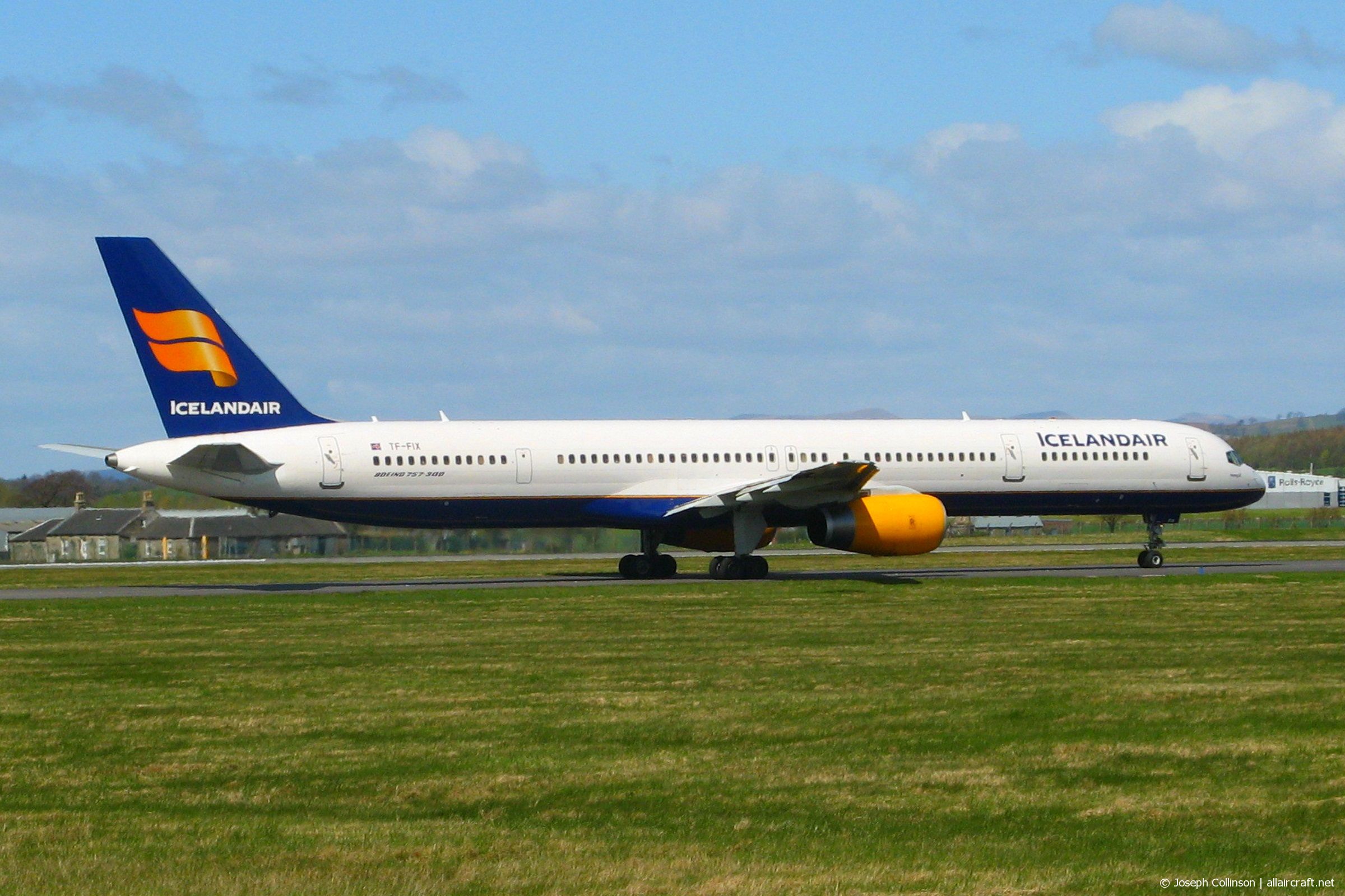 TF-FIX (29434) 2002 Boeing 757-308(WL)