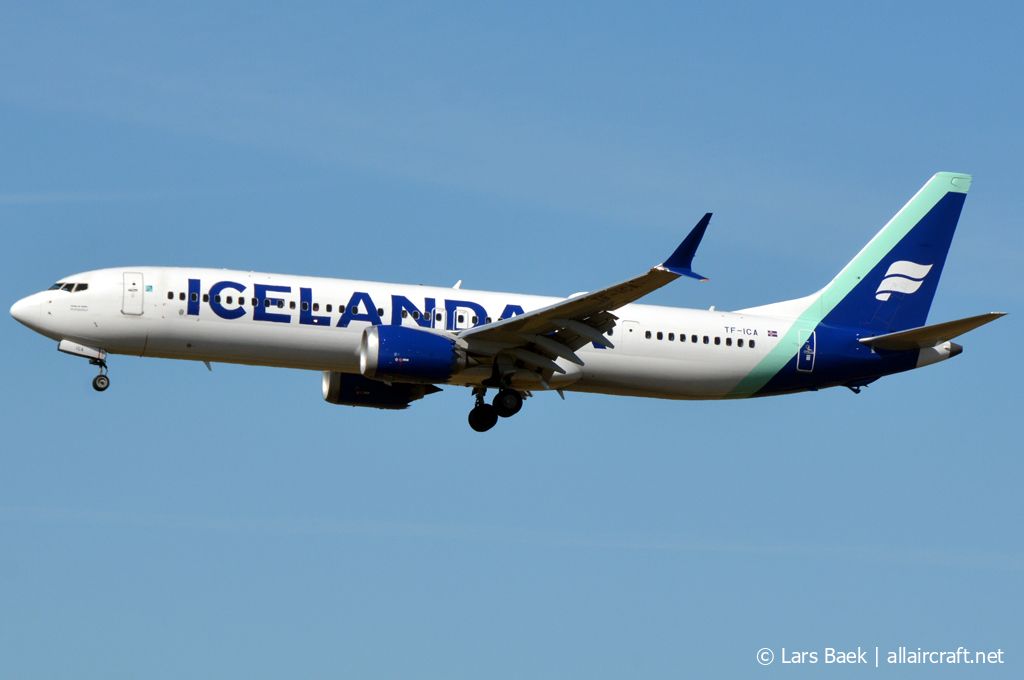 TF-ICA (44357) 2019 Boeing 737-9 MAX