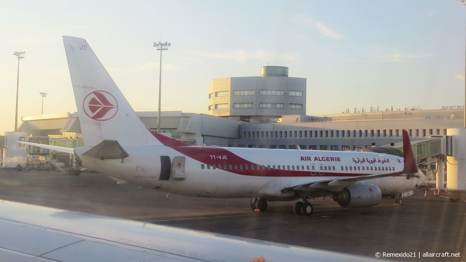 7T-VJO (cn 30207) Boeing 737-8D6