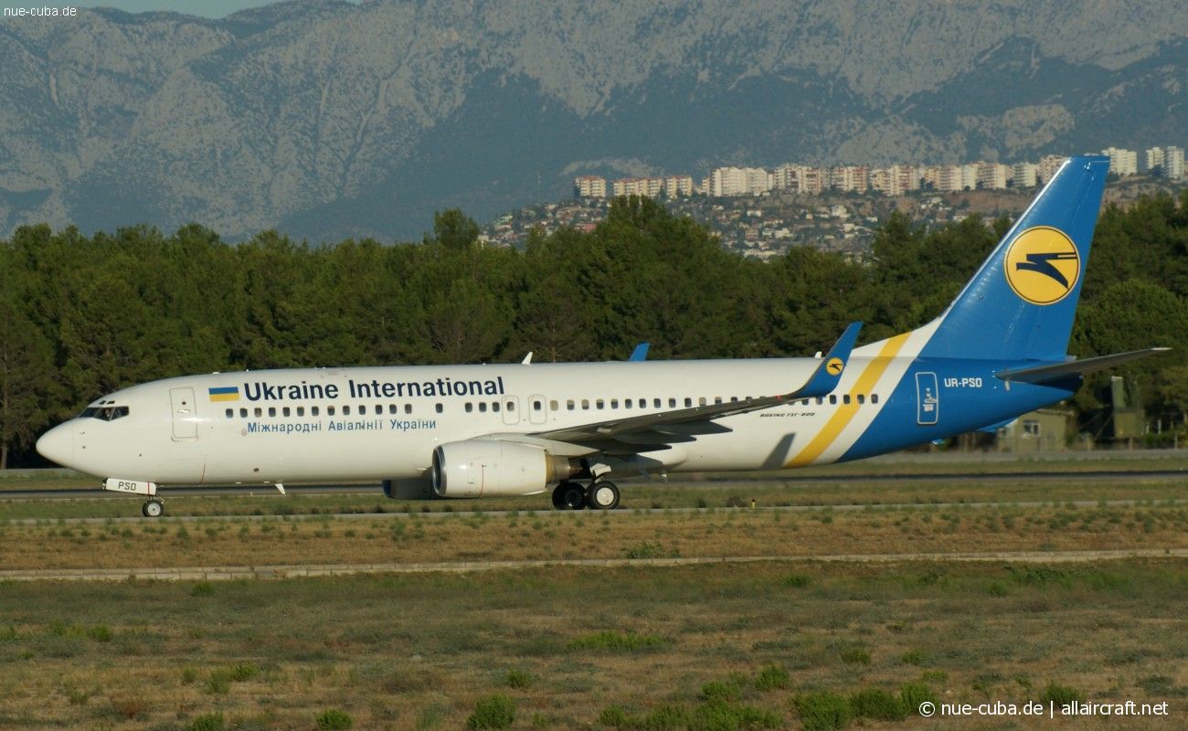 UR-PSO (30628) 2001 Boeing 737-8Q8(WL)