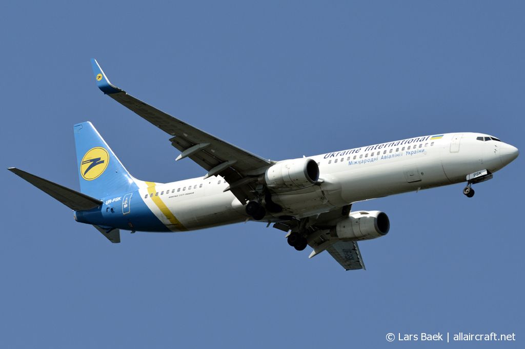UR-PSK (36086) 2009 Boeing 737-94X(ER)(WL)