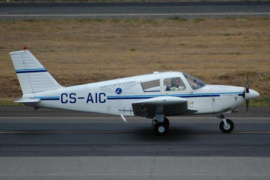 CS-AIC (28-4230) 1968 Piper PA-28-180 Cherokee