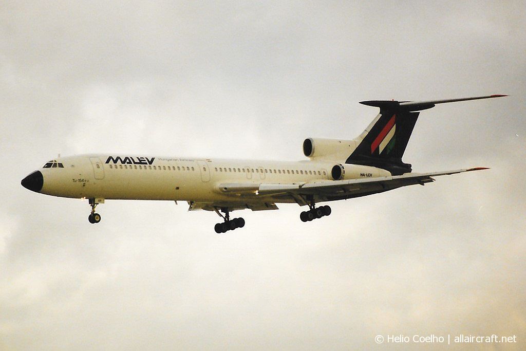 HA-LCV (82A544) 1982 Tupolev Tu-154B-2
