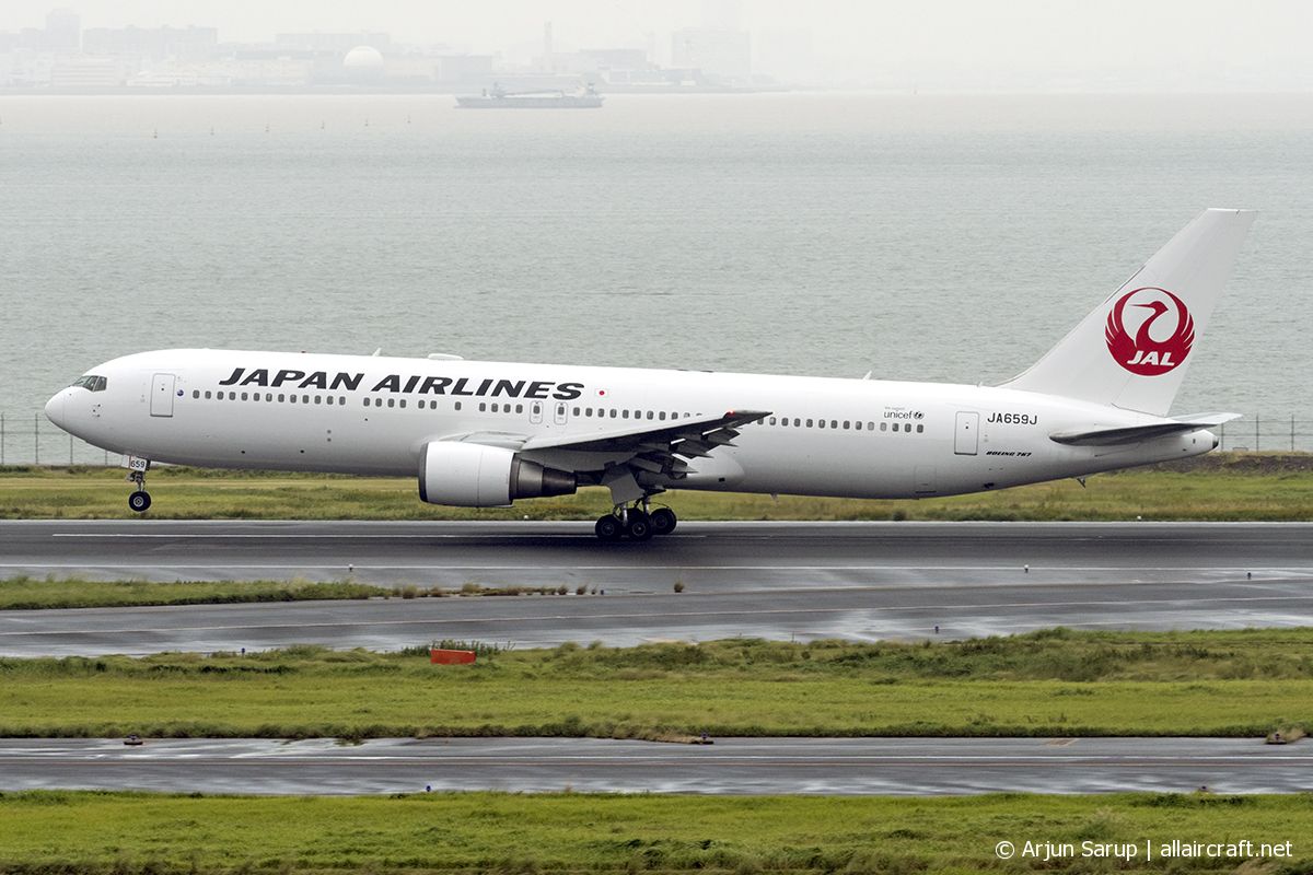 JA659J (40371) 2011 Boeing 767-346/ER