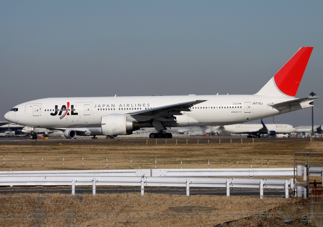 JA710J, (cn 33395/525), Boeing 777-246/ER