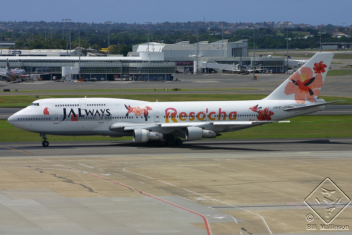 JA8187 (24019) 1988 Boeing 747-346SR